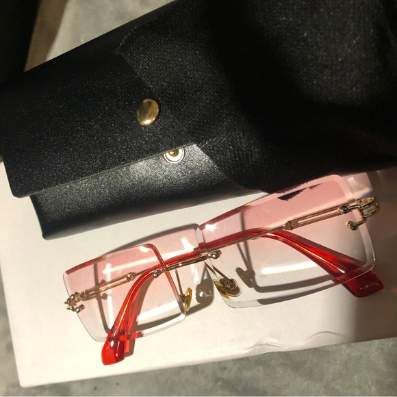 Sunglasses - Picture 2 of 3